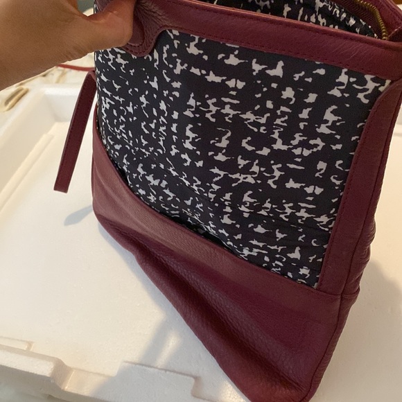 GUESS clutch Real Leather - Picture 8 of 10